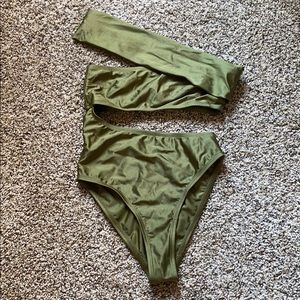 WINDSOR || one-piece cut out swimsuit